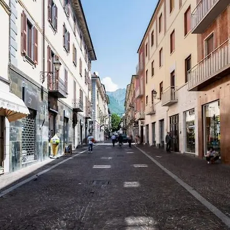 Incantevole-a Due Passi Dal Lago Apartment